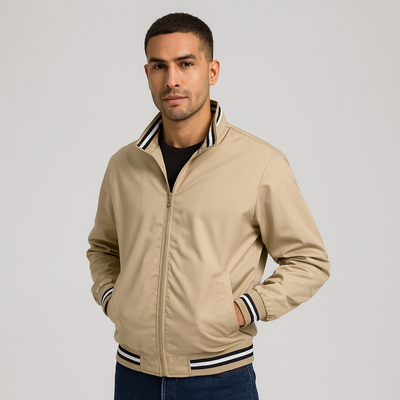 Herren-Bomberjacke mit gestreiftem Besatz