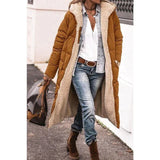 Bei | Wendemantel aus Sherpa-Fleece – langer Puffermantel mit Kapuze in Kaffee