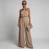 Ava | Neckholder Kragen Jumpsuit in Khaki