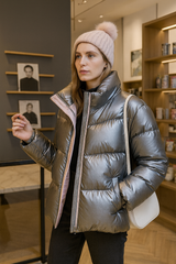 Julia - Moderne und bequeme Winterjacke in Grau