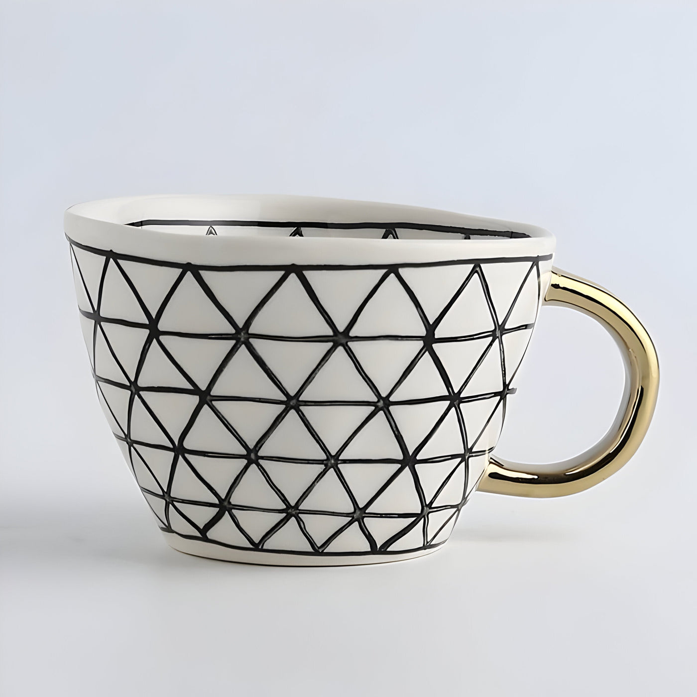 GeoSip Cup - Unregelmäßige Geometrische Keramik-Kaffeetasse