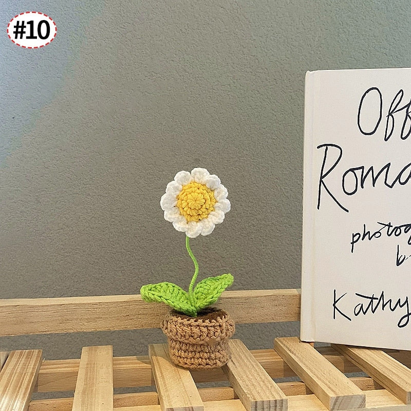 Handgefertigte Häkelblumentopf-Dekoration