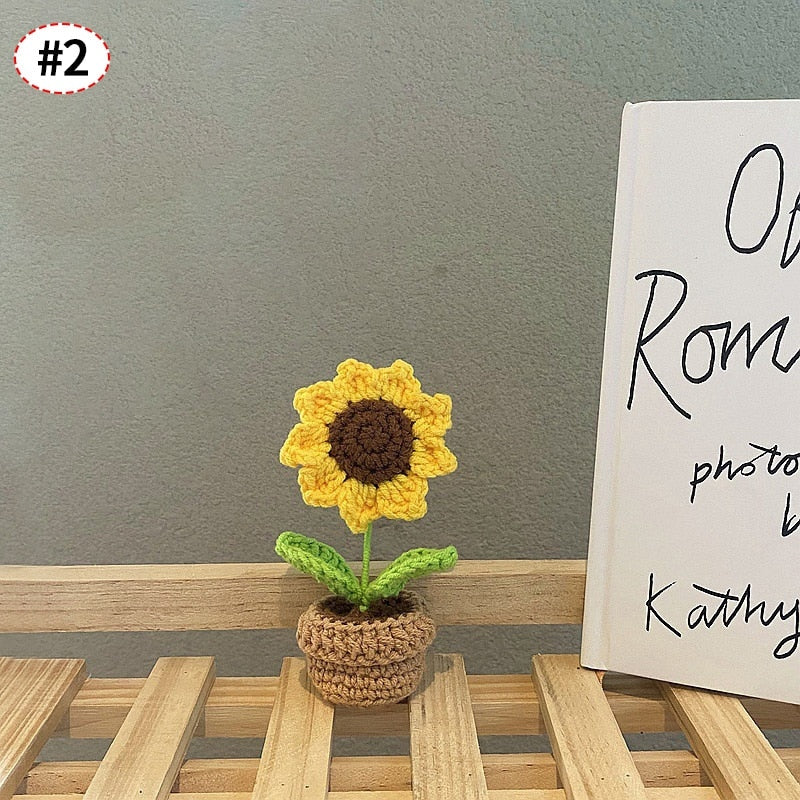 Handgefertigte Häkelblumentopf-Dekoration