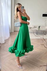 Heather ärmelloses ausgestelltes Midi-Ballkleid in Grün