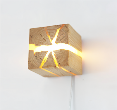 Rustikale Holz Wandleuchte – Moderne LED Wandlampe im Natur Design