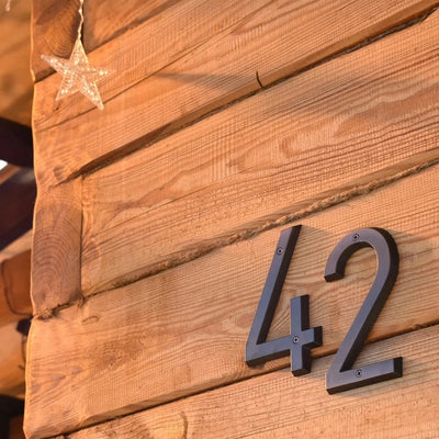 Jasmin Alter Schwarz Hausnummern