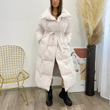 Dopi | Lange Damenjacke mit Gürtel in Beige