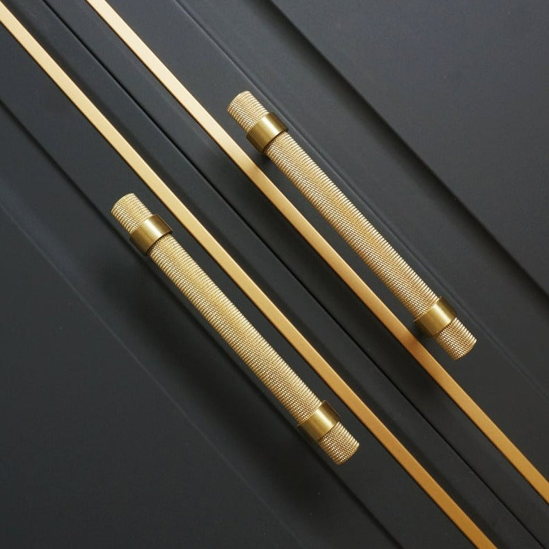 Moderne Texturierte Messing Schrank- und Schubladengriffe