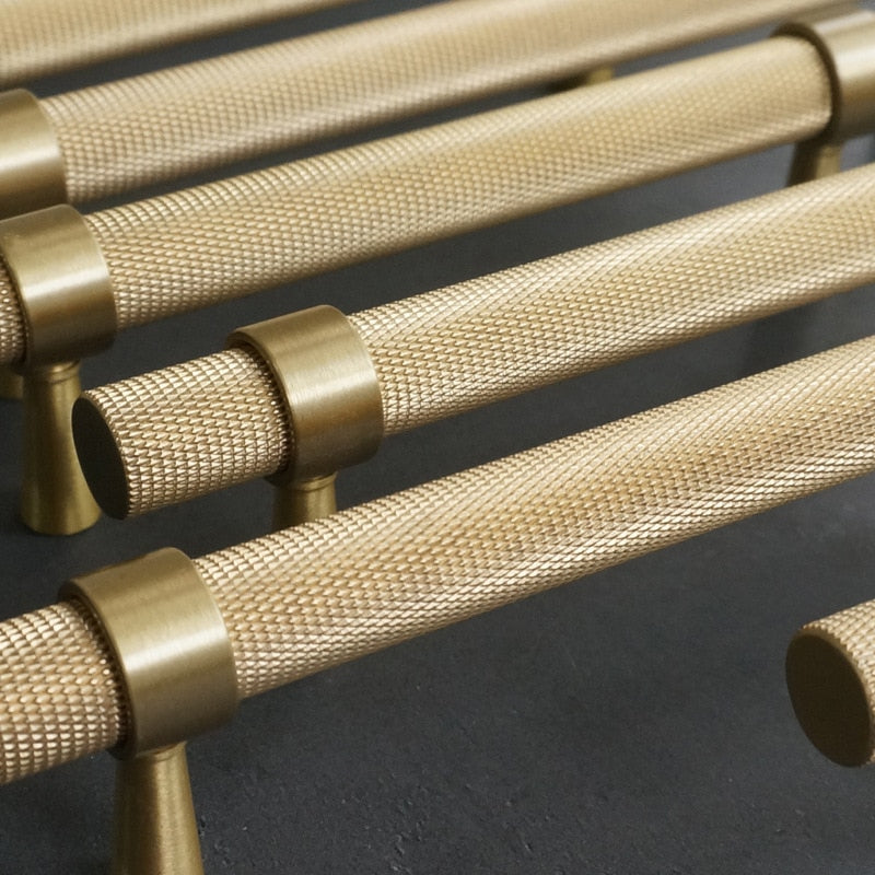 Moderne Texturierte Messing Schrank- und Schubladengriffe