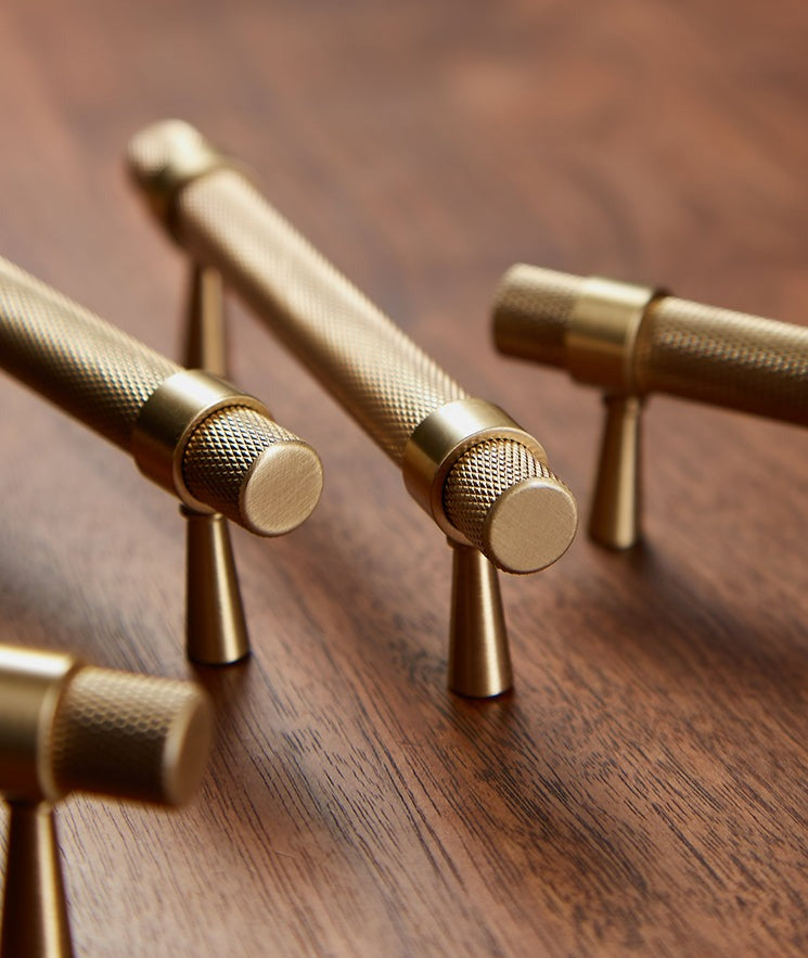 Moderne Texturierte Messing Schrank- und Schubladengriffe