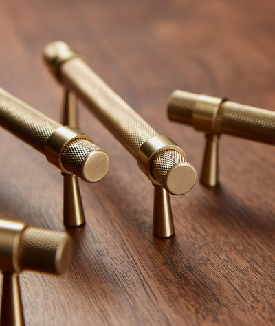 Moderne Texturierte Messing Schrank- und Schubladengriffe