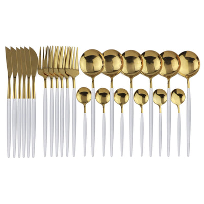 Modernes Besteckset aus Weißgold