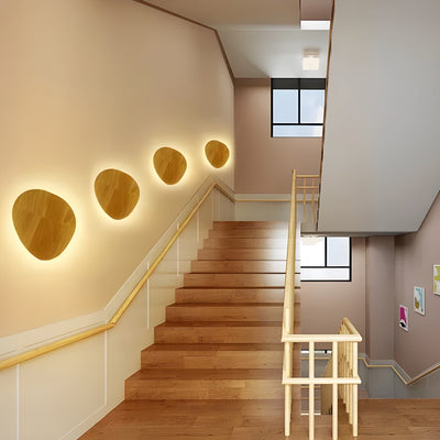 LumeCircle Light – Moderne Runde Wandlampe aus Holz