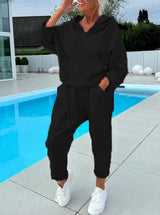 RICHELLE | KAPUZENPULLOVER-SET MIT JOGGINGHOSE in Schwarz