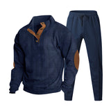 Herren nan strukturiertes Strick-Loungewear-Set mit halber Knopfleiste, kontrastreichen Ellbogenpatches und elastischem Tunnelzug-Jogger Drune in Navyblau