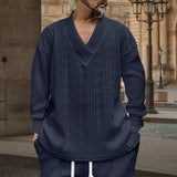 Herren nan grob gestrickter V-Ausschnitt-Pullover mit Zopfmuster und relaxed Fit Drune in Navyblau