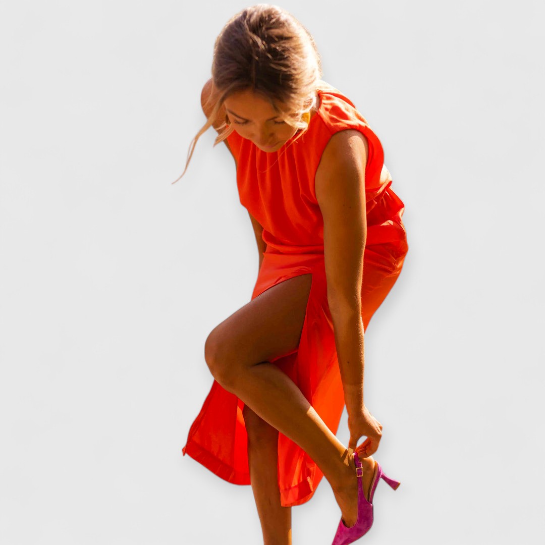 Liene | Premium Langkleid mit tiefem Ausschnitt