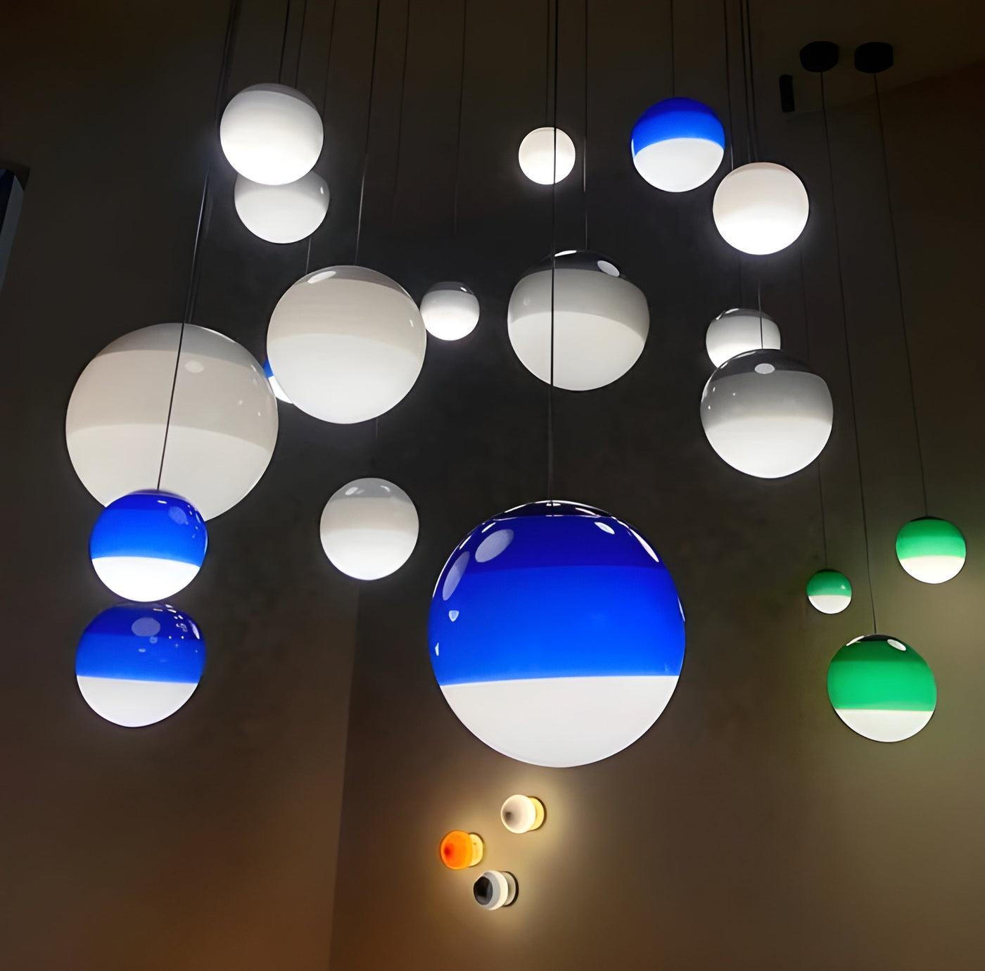 LumiOrb Light – Kreative Ballon-Hängelampe mit LED-Beleuchtung