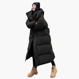 Daniela | Damen Oversized Langer Kapuzen Winter Puffer Mantel in Schwarz