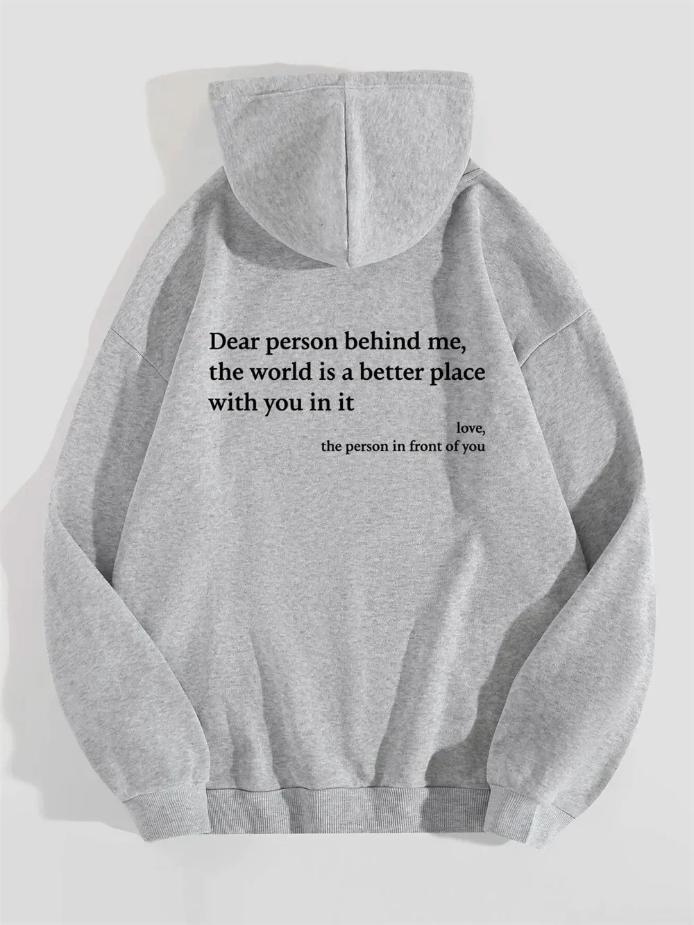 Amelia™ – Nachdenklicher Botschaft Hoodie