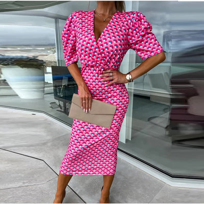Connie – Elegantes Minikleid mit Grafikprint