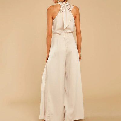 Damen-Jumpsuit mit Neckholder und weitem Bein