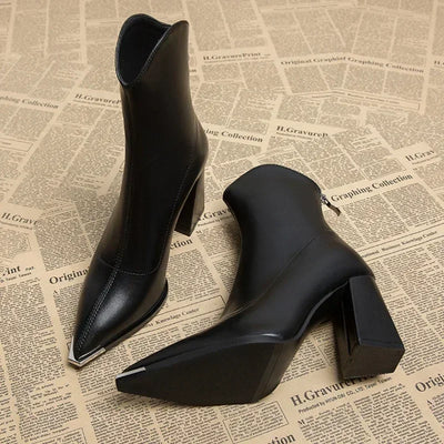 Astra | Schicke Absatzstiefel