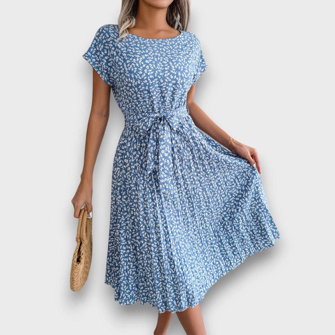 Florienne – Faltenkleid mit verspieltem Charme