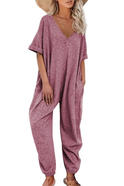 Amelia - Lässiger Jumpsuit mit V-Ausschnitt & Gürtel