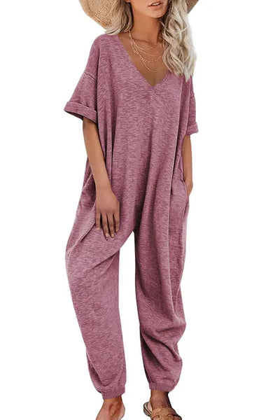 Amelia - Lässiger Jumpsuit mit V-Ausschnitt & Gürtel