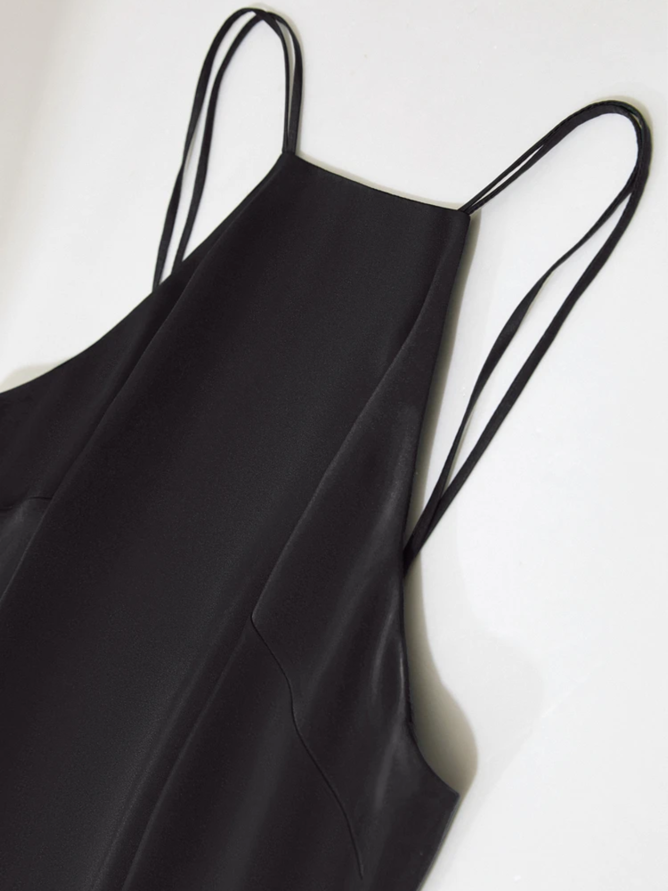 Satin Halterneck Midikleid