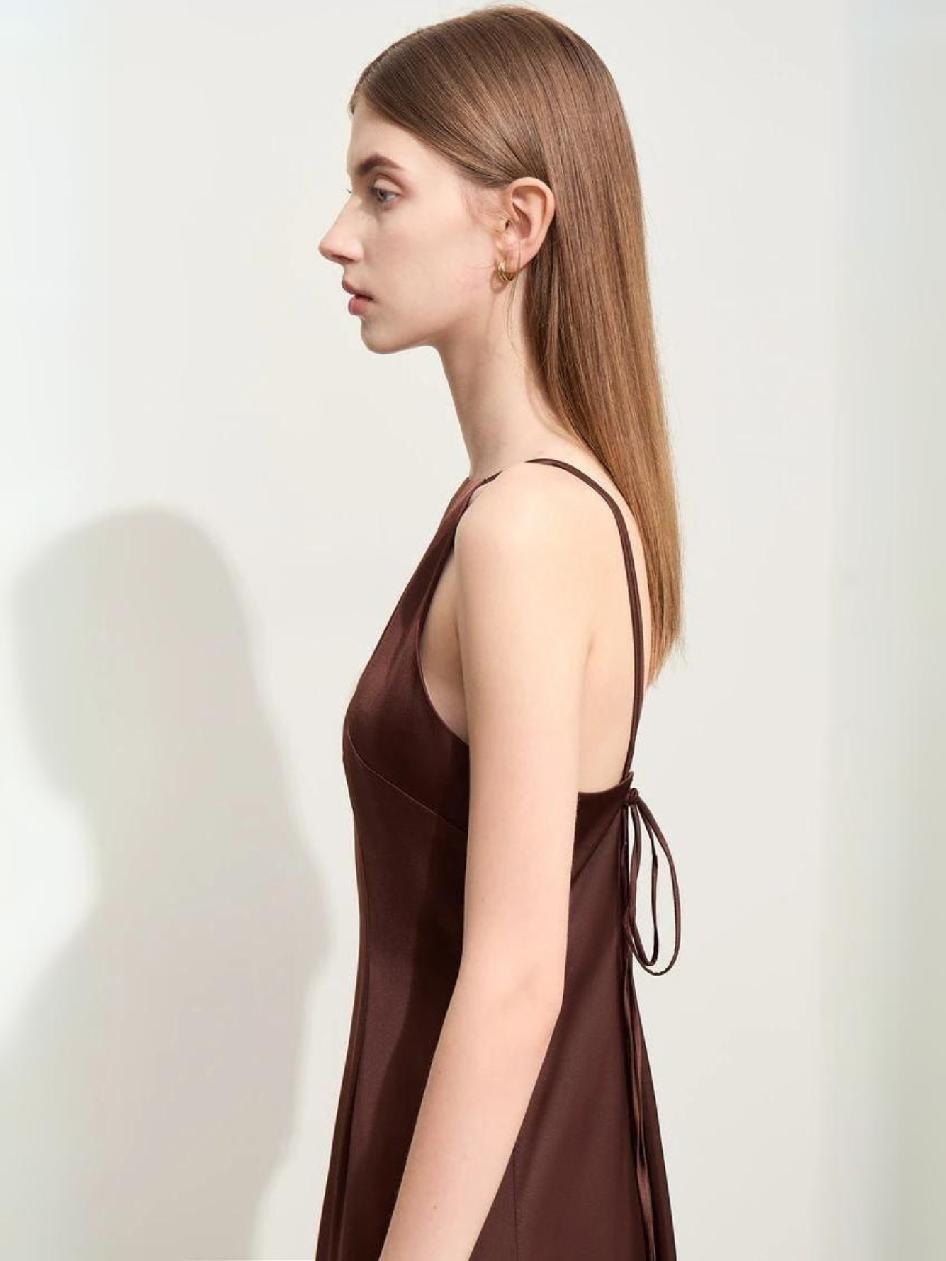 Satin Halterneck Midikleid