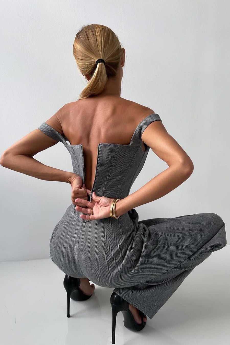 FIGEN - DREITEILIGES SET MIT DOPPELREIHIGEM BLAZER