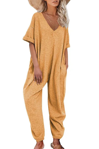 Amelia - Lässiger Jumpsuit mit V-Ausschnitt & Gürtel
