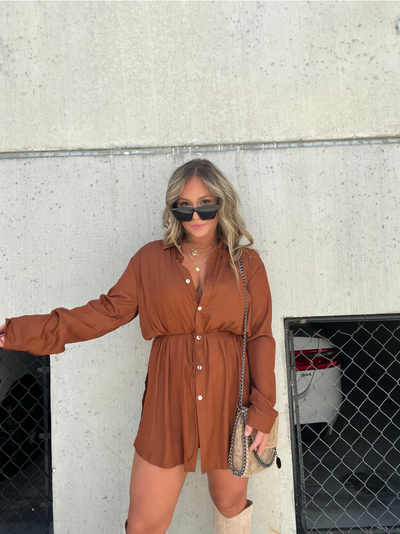 Paloma - Schulterfreier Satin Jumpsuit