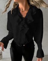 Lilith | Rüschenbluse mit Knopfleiste in Schwarz