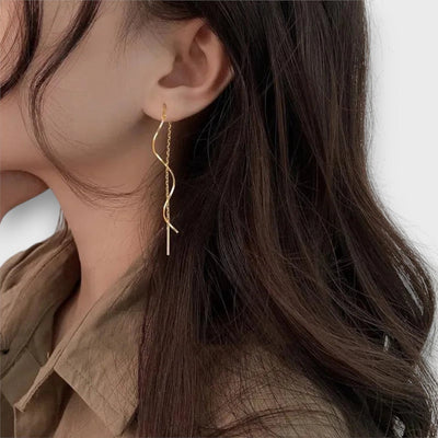 Elwira – Lange Ohrringe mit Wellenform