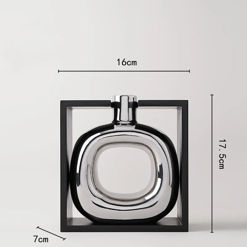 Silberne Hohe Ausgeschnittene Vase