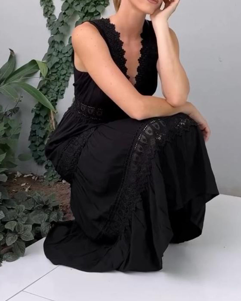 ALYSSA | Ärmelloses Midikleid mit Spitze
