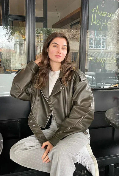 Klassische Cropped Biker Lederjacke