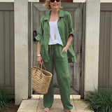 Yasmine™ Baumwoll-Leinen-Set mit Button-down-Hemd und verstellbaren Ärmeln in Grün