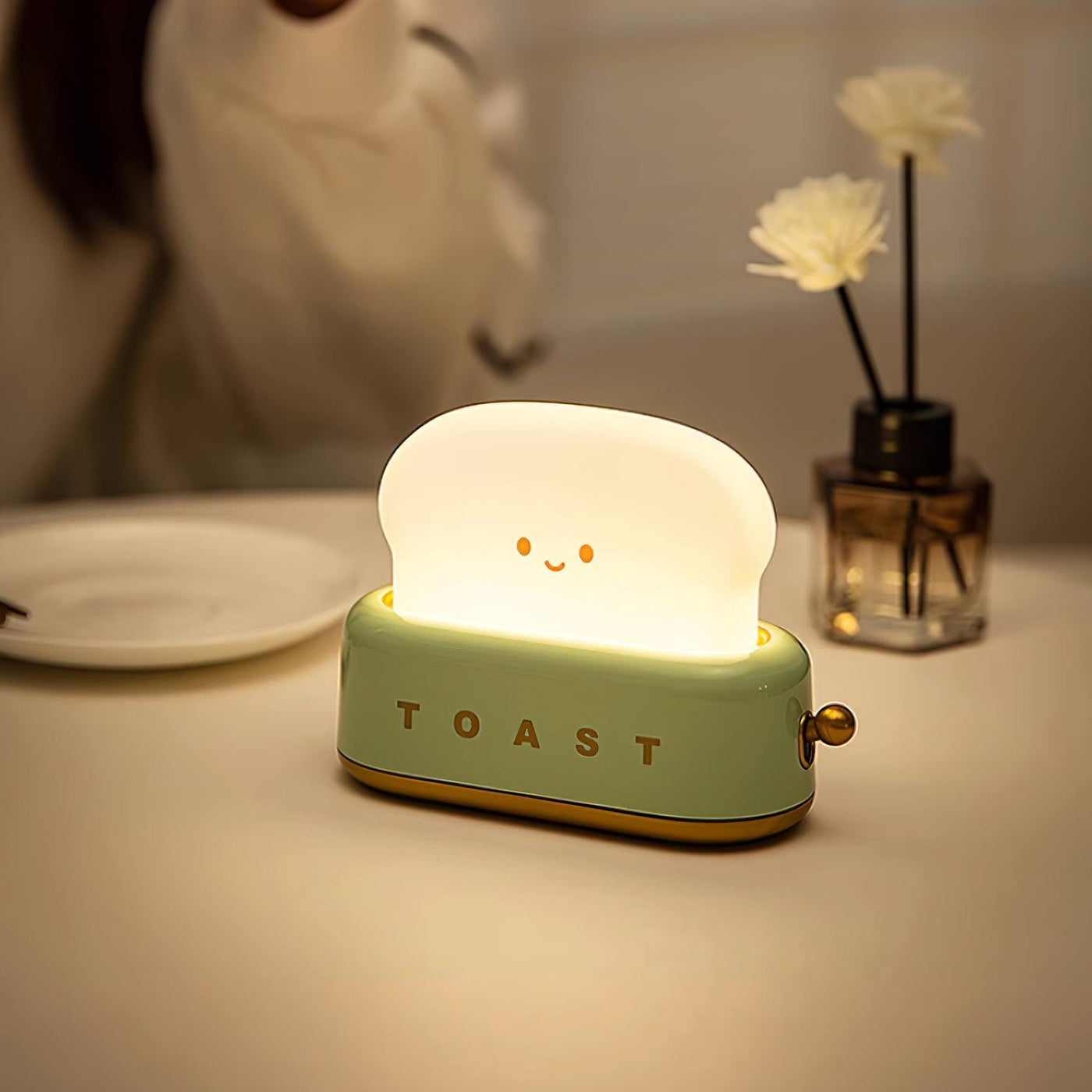 GlowToast Lampe – Tragbare Brot-Toast Cartoon LED Nachtlampe