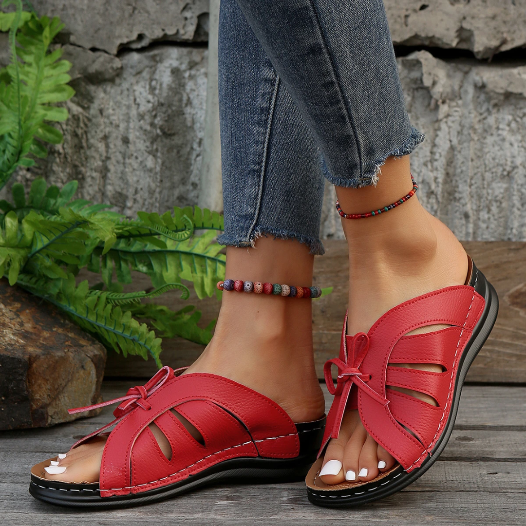 Luciana - Plateau Keilsandalen mit Cut-Outs