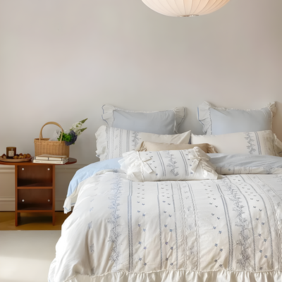 CloudRuffle Bedding - Bestickte Rüschen-Bettwäscheset