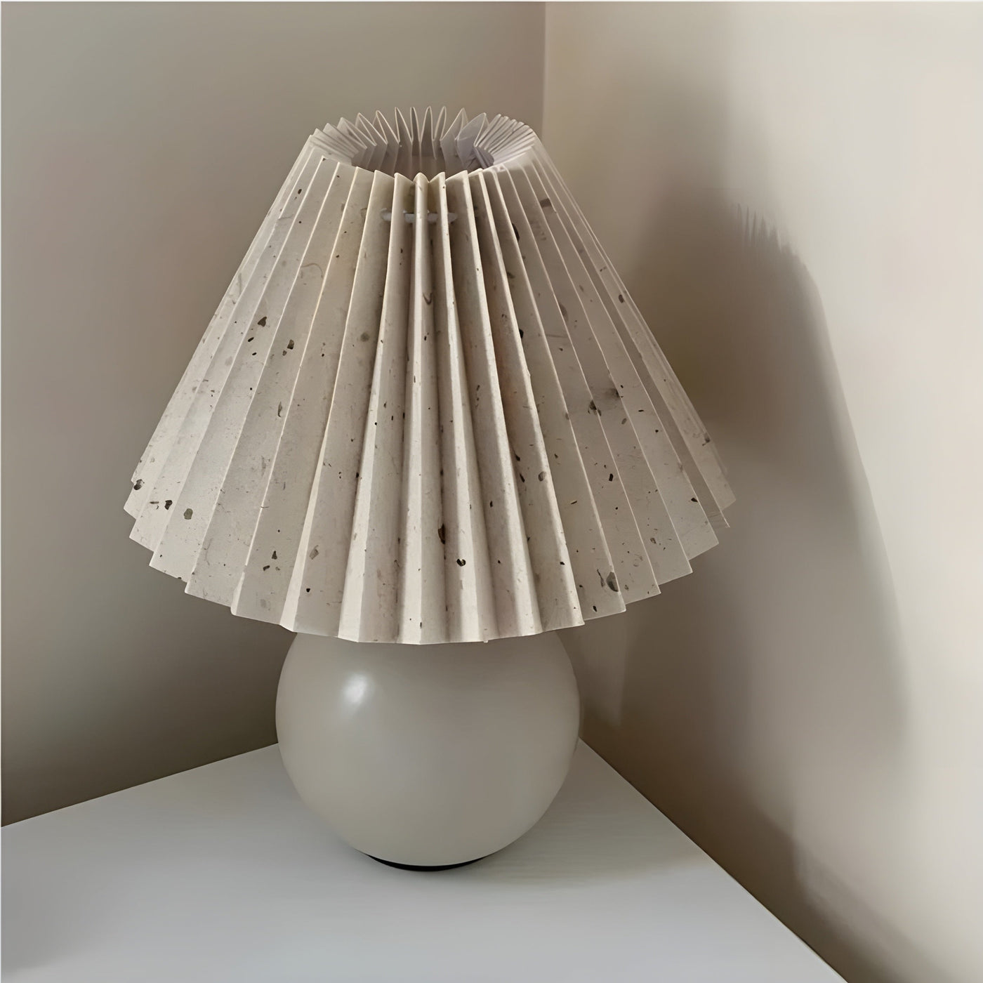 LumiPleat Lampe – Vintage Falten-Tischlampe