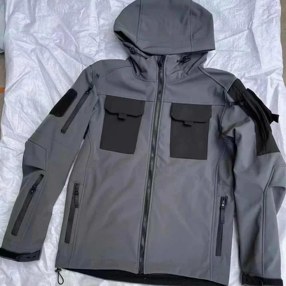 Wasserdichter Thermoanzug für Angler bei kaltem Wetter