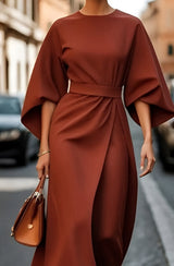 Lissey - Minimalistisches Gürtel-Luxuskleid in Rostbraun (Fast ausverkauft)