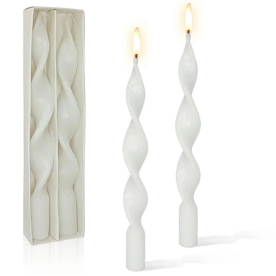 Zweiteiliges Set gedrehter tapered Kerzen