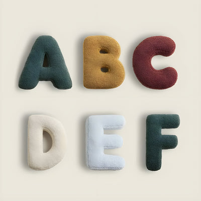 AlphaPlush Kissen – Weiches Alphabet Sofa Wurfkissen