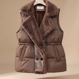 Asya | Damen Steppweste mit Fell Kragen und Taschen in Braun